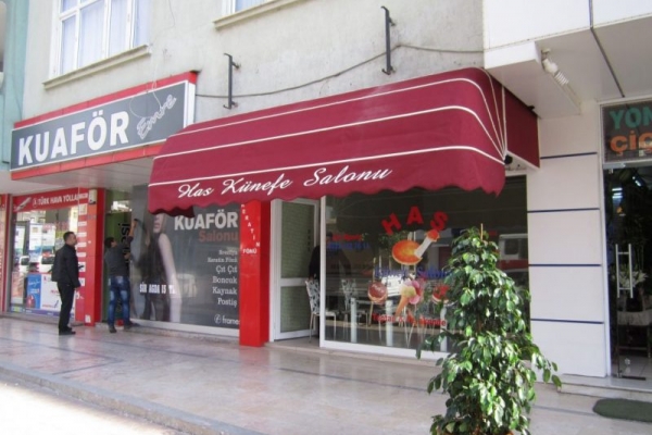 koruklu-tente-sistemleri-izmir izmide körülü tente imalatı